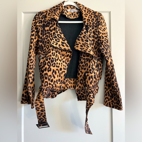 Evie Leopard Print Jacket Size Small - Picture 1 of 3